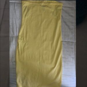 Tube top yellow strapless dress